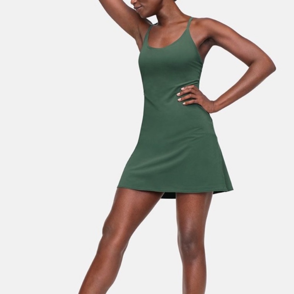 Outdoor voices exercise dress in evergreen medium
